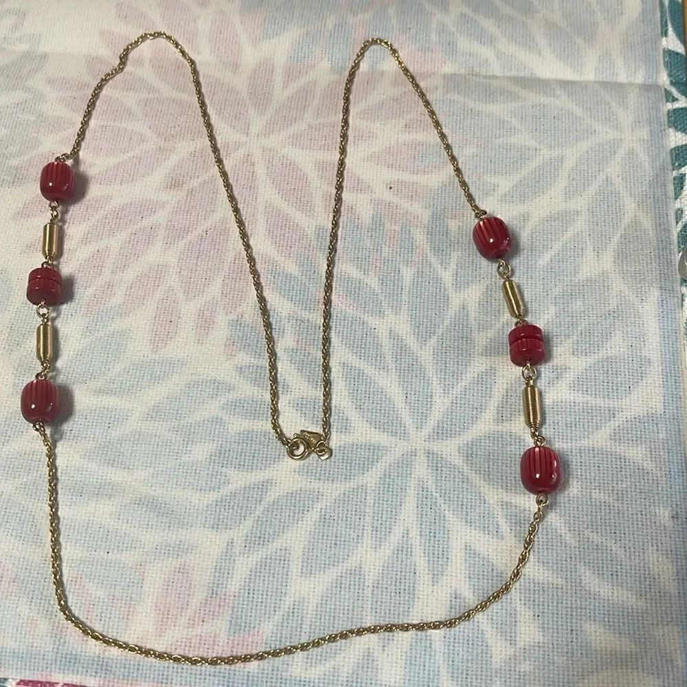 Vintage Sarah Coventry Gold Tone Beaded Necklace